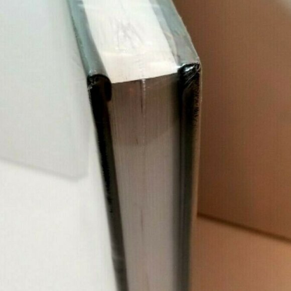 Space Atlas by James Trefil Hardcover National Geographic Society 2012 NEW - Picture 2 of 7